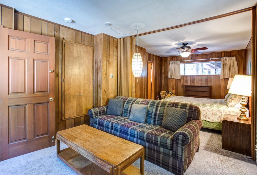Chalet 27a Pine Crest Wawona