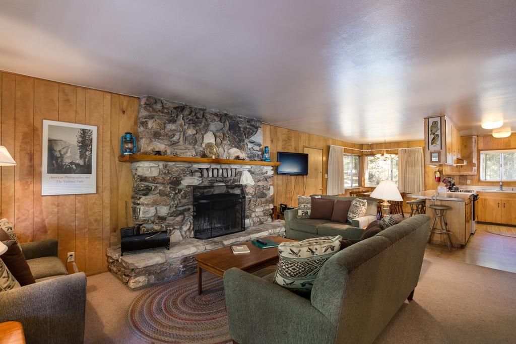 27a Pine Crest Chalet *